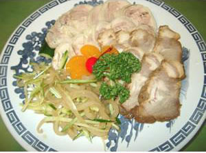 三種冷菜盛合わせ 棒々鶏、焼豚、くらげの酢の物